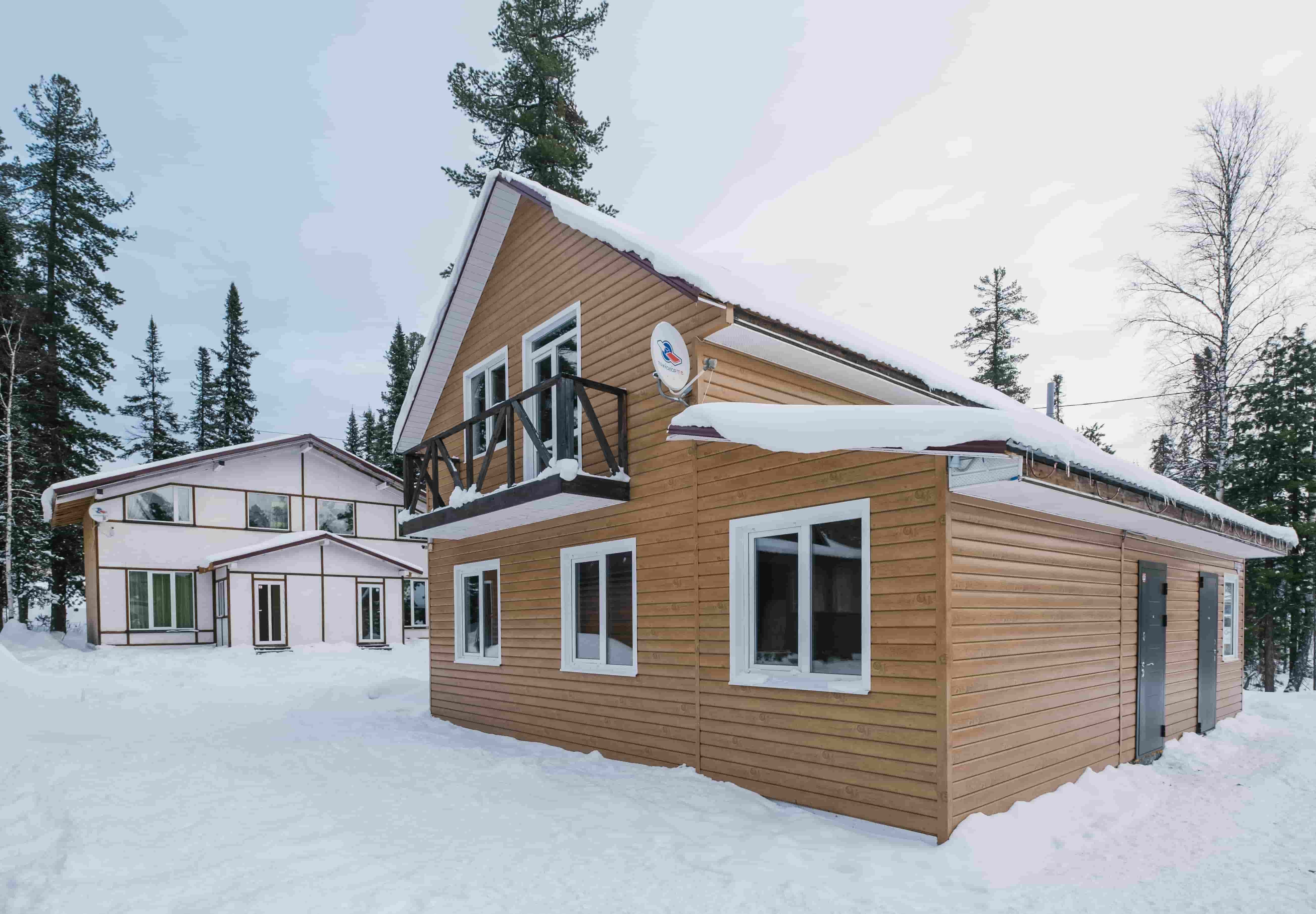 Шерегеш большой подогреваемый бассейн на территории